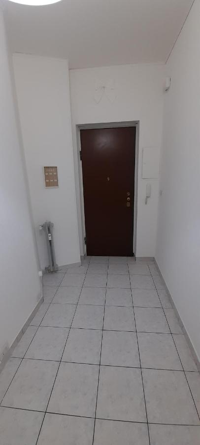 Bellissimo Alloggio Vicino Alla Metro Bengasi,Lino House 토리노 외부 사진