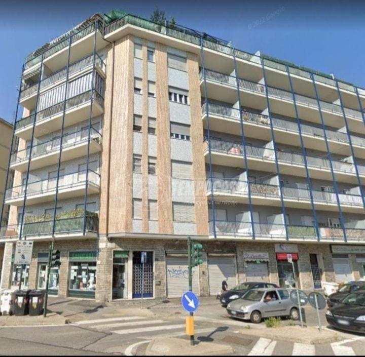 Bellissimo Alloggio Vicino Alla Metro Bengasi,Lino House 토리노 외부 사진